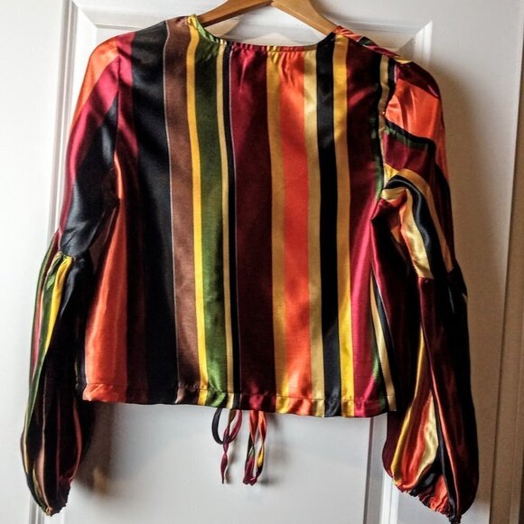 Truth NYC Bell Sleeve V-Neck Satin Stripe Top - Picture 2 of 6